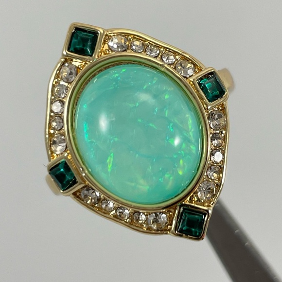 Ring Art Deco Vintage Look Faux Opal Oval Cut Gold Tone Plated Statement Classic - Picture 1 of 6